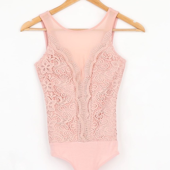 Lulu’s pink bodysuit - Picture 2 of 5